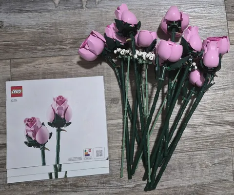 LEGO Botanicals Pink Roses 10374 w/instructions, no box 100% complete