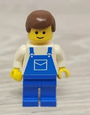 Lego ovr012 Overalls Blue with Pocket Blue Legs Brown Male Hair Minifigure READ