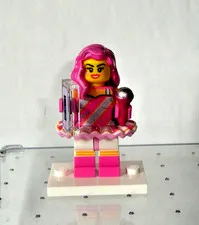 Lego Minifigure 71023 - Lego Movie 2 - Candy Rapper - 2019
