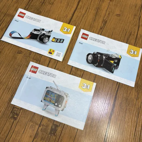 Used LEGO Creator 3-in-1 Retro Camera (31147) Manual Only Instruction Book