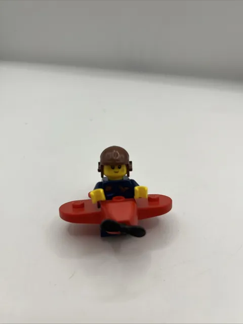 LEGO Minifigures Series 21 Airplane Girl Minifigure col21-9