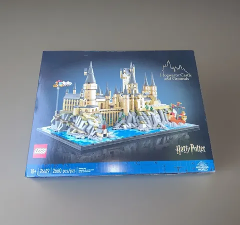 LEGO Harry Potter Hogwarts Castle and Grounds Wizarding Building Set 76419 (NEW)