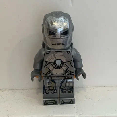 LEGO Marvel Iron Man Mark 1 Minifigure With Jetpack - From Set #76125 (sh0565)
