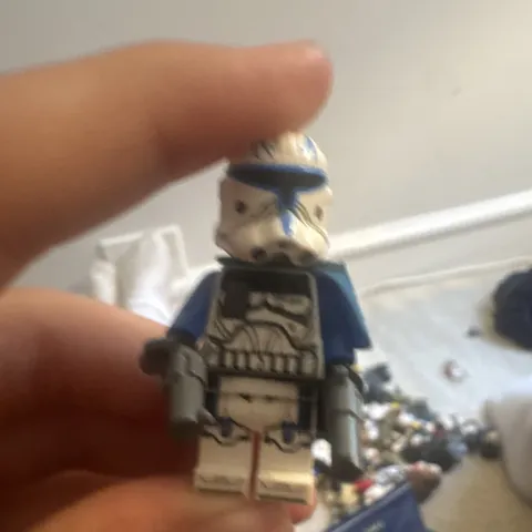 LEGO Star Wars Clone Trooper Minifigure w/ Helmet 2 Blasters Blue Markings