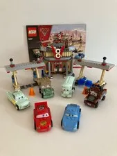 LEGO 8487 Cars: Flo's V8 Cafe COMPLETE w/ all 6 Cars and Manual.  NO BOX