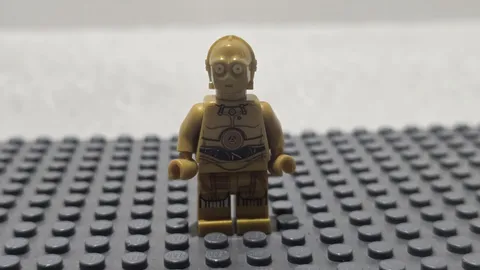 LEGO C-3PO - Colorful Wires Minifigure Star Wars sw0700 (2016)