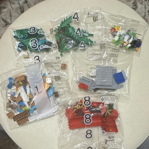 LEGO Bulk poly bags random assortment multicolor leaves Christmas
