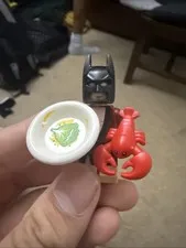 LEGO Collectable MINIFIGURES: Lobster-Lovin' Batman (71017)