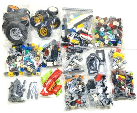Lego TECHNIC Bricks Lift Arms Beams Connectors Plates Wheels Rim 845pc BULK LOT