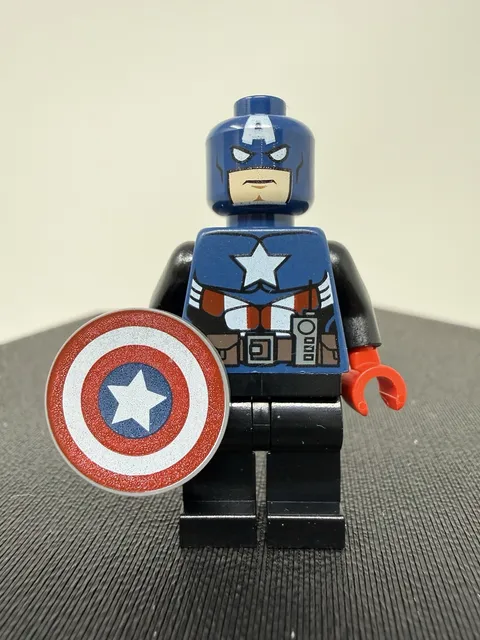 Lego Marvel: Captain America Minifigure 2012 New York Toy Fair Exclusive SH0028
