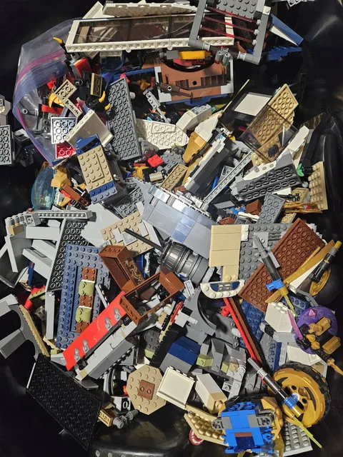 Lego By The Pound - Minecraft, Ninjago, Marvel, Lego Movie, Toy Story