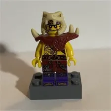 LEGO NINJAGO Minifigure Lot of 8 perfect condition rare retired.