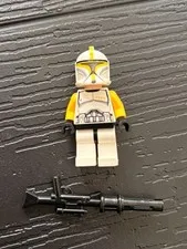 LEGO Star Wars Clone Trooper Commander 75019 sw0481 Minifigure Yellow Helmet