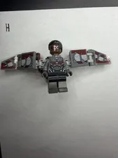 Lego sh503 FALCON with EXTENDED WINGS Super Heroes Minifigure FAST SHIPPING!