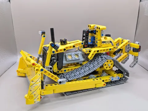 LEGO Technic 42028 Bulldozer - Construction - No Box/Manual