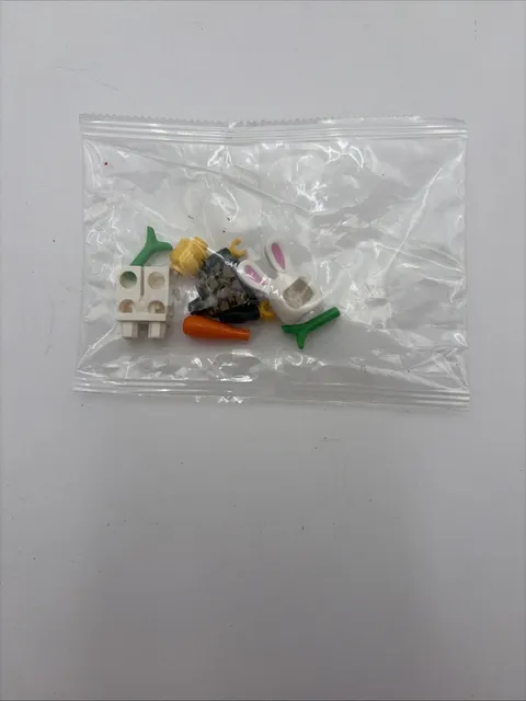 LEGO Rebuild the World Bunny Minifigure 40432  Rare Like SDCC NYCC Toy Fair OPEN