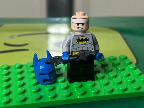 Lego Batman mini figure