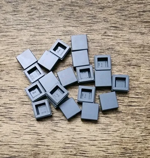 LEGO Dark Bluish Gray  1 X 1 Tile. QTY 20 Part No. 3070