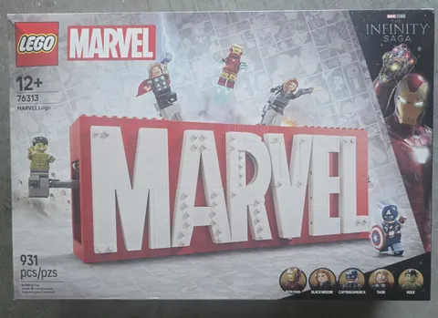 Lego Marvel – Marvel Logo – 76313 – New in Box – 5 Minifigures Retired sealed 