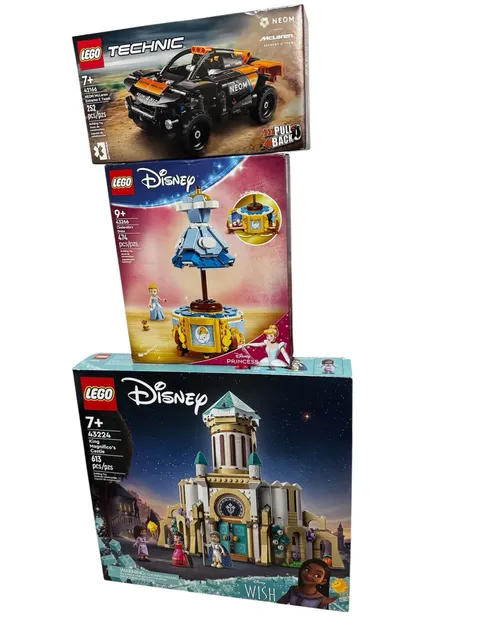 Lego lot of 3 Sets Disney & Technic 