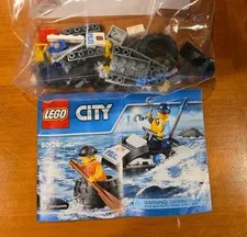 LEGO City: Tire Escape (60126)