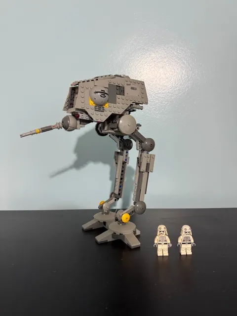LEGO Star Wars AT-DP 75083 - Complete with 2 Minifigures, No Box/Manuals