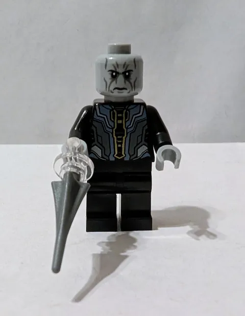 Lego Ebony Maw Minifigure sh0827 From Set 76218