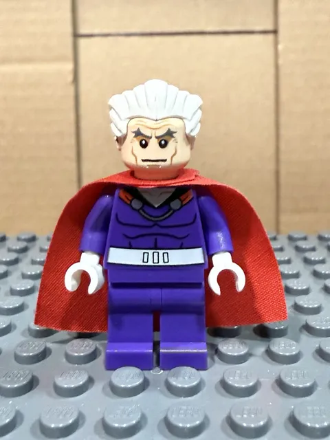 LEGO Marvel X-Men Magneto Minifigure SH0119 76022 Dark Purple