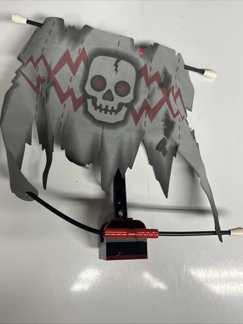 NEW Lego Fantasy Era Skeleton Ship Attack Tattered Cloth Sail! sailbb40! 7029!