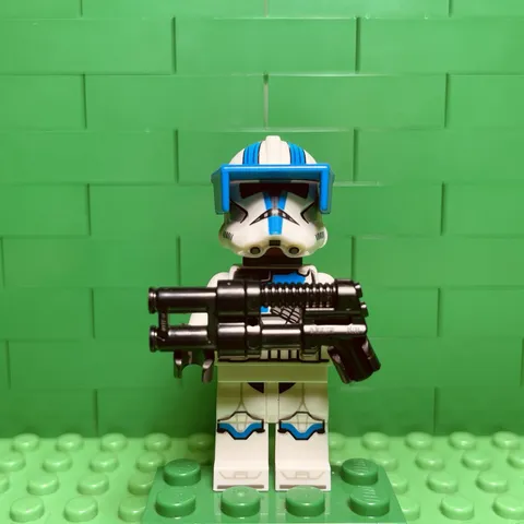 Lego Clone Heavy Trooper Minifigure 501st Clone Wars 75345 sw1247 With Weapon
