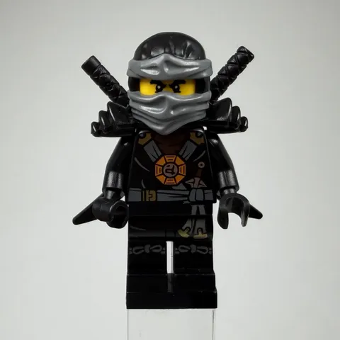 LEGO Minifigure Ninjago Possesion Deepstone Armor Cole NJO0140 70738 Deep Stone