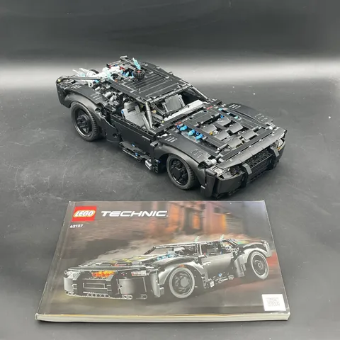 Lego 42127 Technic The Batman - Batmobile Complete Set With Manual