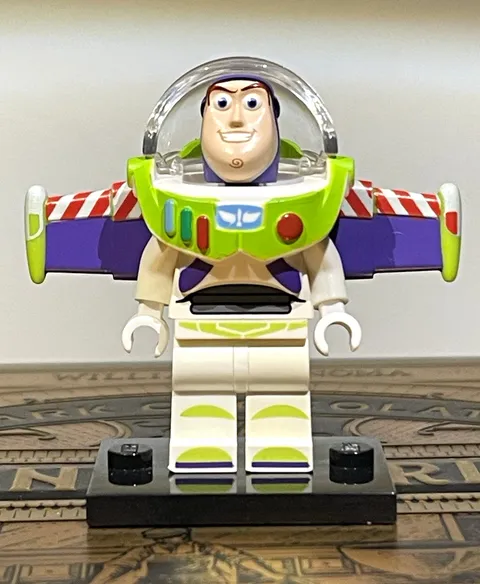 LEGO Toy Story Buzz Lightyear Minifigure with Wings 
