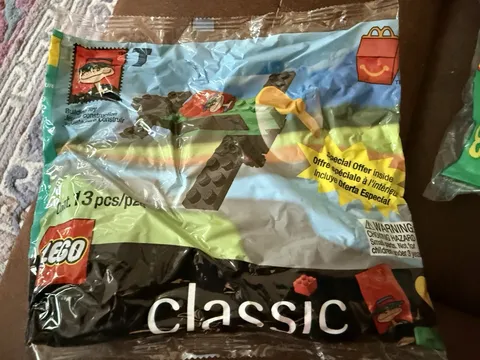 VINTAGE RETIRED MCDONALDS LEGO CLASSIC HAMBURGLAR PLANE 1841 4125040