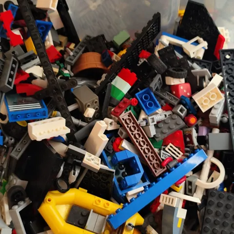 LEGO Mixed Lot 2 Kg Cleaned And Selected Pieces