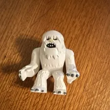 Used LEGO STAR WARS Wampa Big Minifigure w/No Horns Rare - Set 75098
