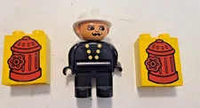 Vintage Lego Duplo Fireman Minifigure 4555pb156 2 Fire Hydrant Blocks 4066pb062