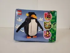 LEGO 40498 Christmas Penguin Seasonal Holiday Building Toy Brand New Sealed