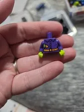 LEGO Minifigure Purple Shirt Torso Patches Scarecrow Witch Orange Belt Body Part