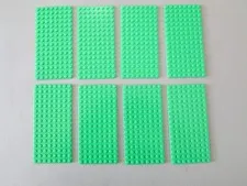 LOT OF 8 LEGO 5 X 2 1/2 INCH GREEN BASE PLATES 8X16 PRE OWNED 4179599 LOT B