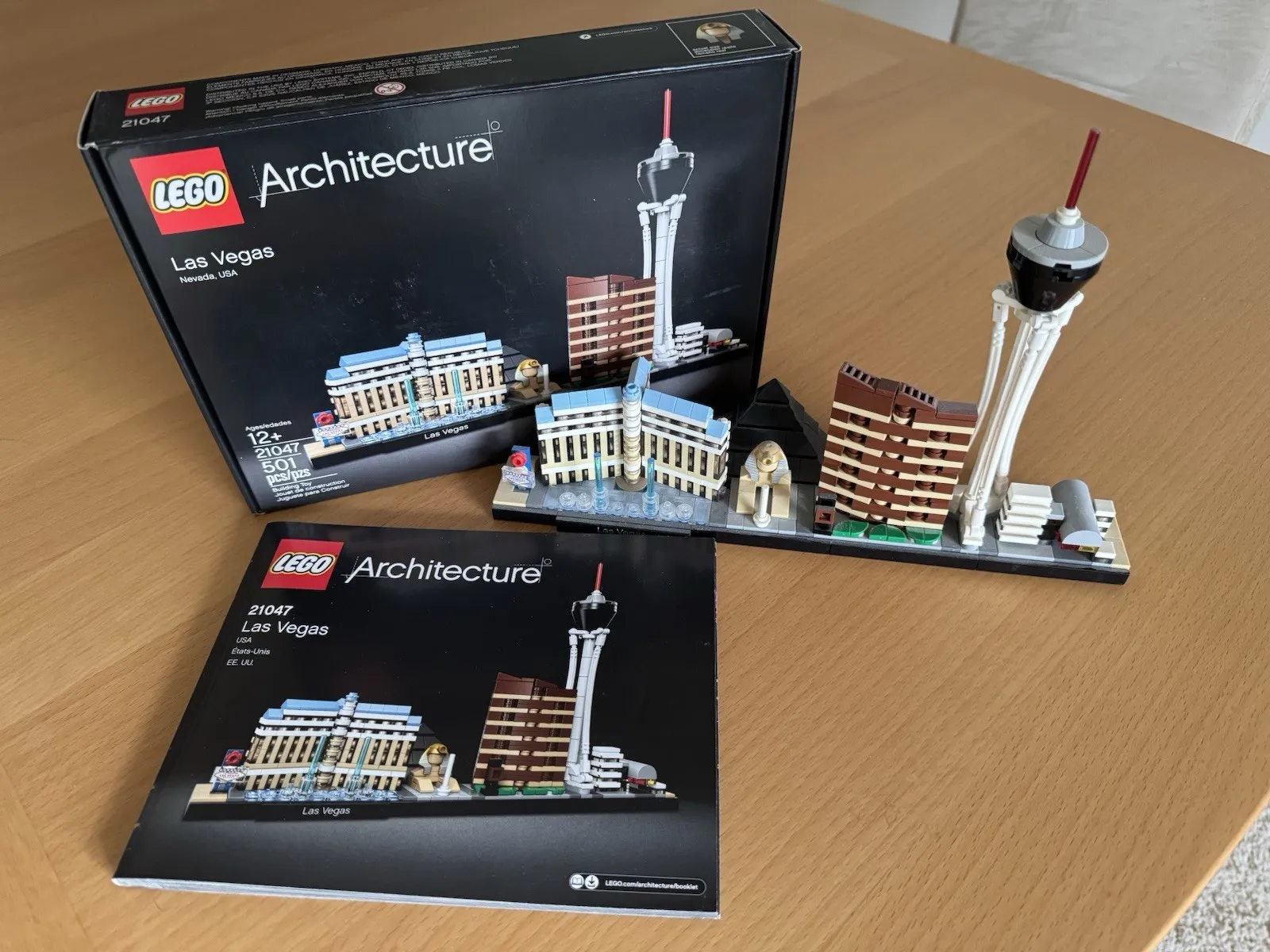 LEGO ARCHITECTURE: Las Vegas (21047)