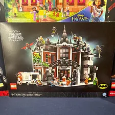 LEGO DC Batman Arkham Asylum 76300 2953 pcs sealed/brand new