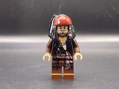 LEGO MINIFIGURE PIRATES OF THE CARIBBEAN CAPTAIN JACK SPARROW - BANDANA POC034