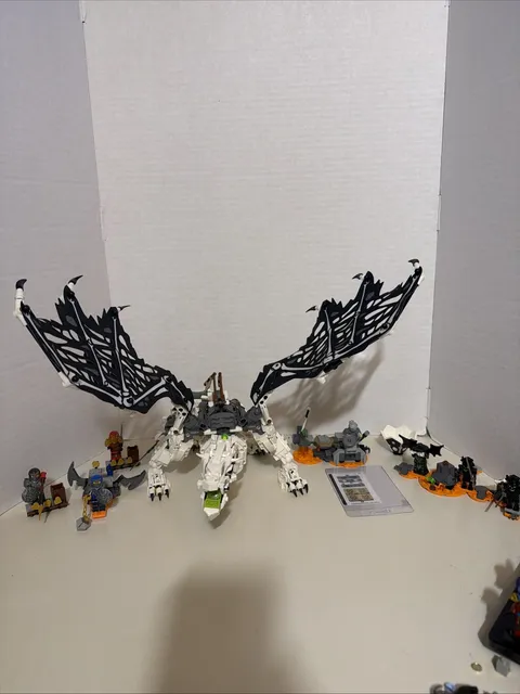 LEGO NINJAGO: Skull Sorcerer's Dragon 71721 Set no manual/box read description