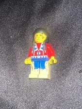 Lego Western Native American Indian with Red Shirt and Black Quiver (ww022)