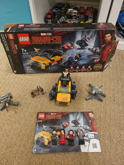 LEGO Super Heroes: Escape from The Ten Rings (76176) open box complete (retired)