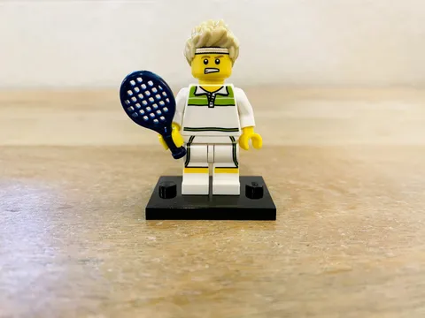 LEGO Collectable Minifigures: Tennis Ace (8831-9/COL105) - 100% Complete