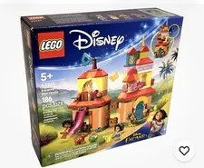LEGO Disney Encanto Mini House (43261) 186 pieces - New/Sealed. Ships In Box