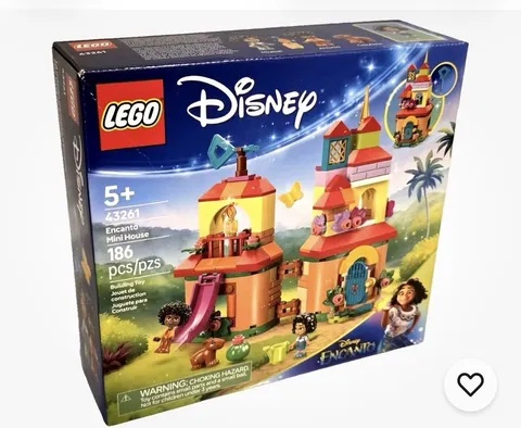 LEGO Disney Encanto Mini House (43261) 186 pieces - New/Sealed. Ships In Box
