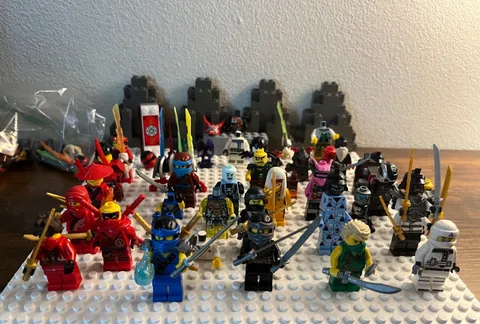 LEGO Ninjago Minifigure Lot.  Figures Weapons Accessories Mask Time Blades Bulk